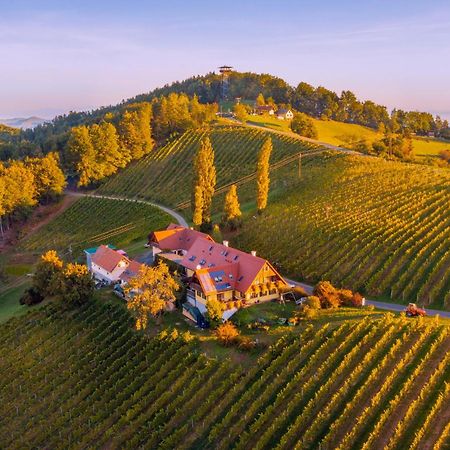 Weingut Winzerzimmer Rothschaedl Leutschach Exterior foto