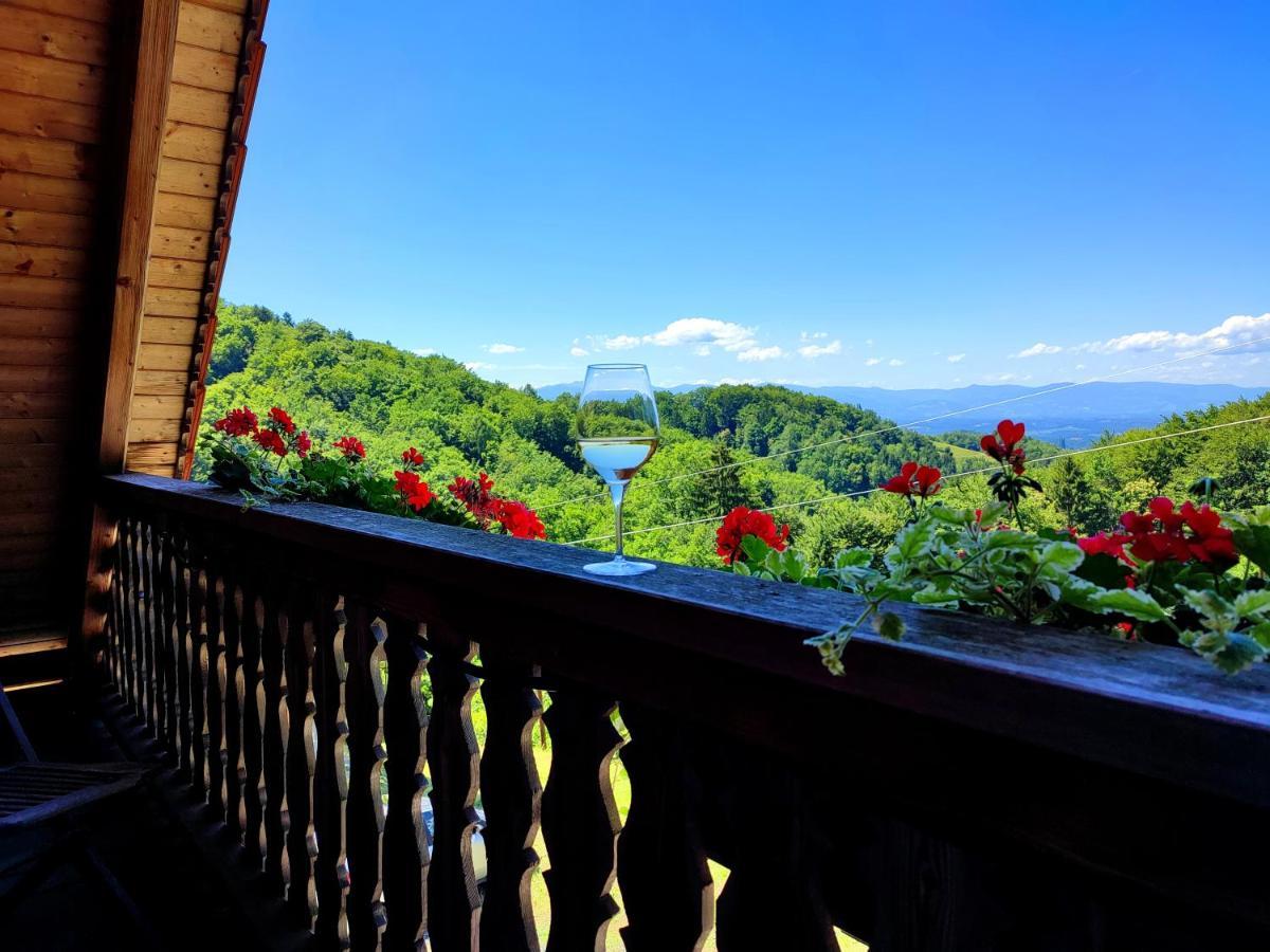 Weingut Winzerzimmer Rothschaedl Leutschach Exterior foto